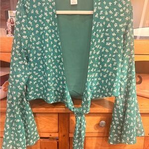 UO  Green Women's Top